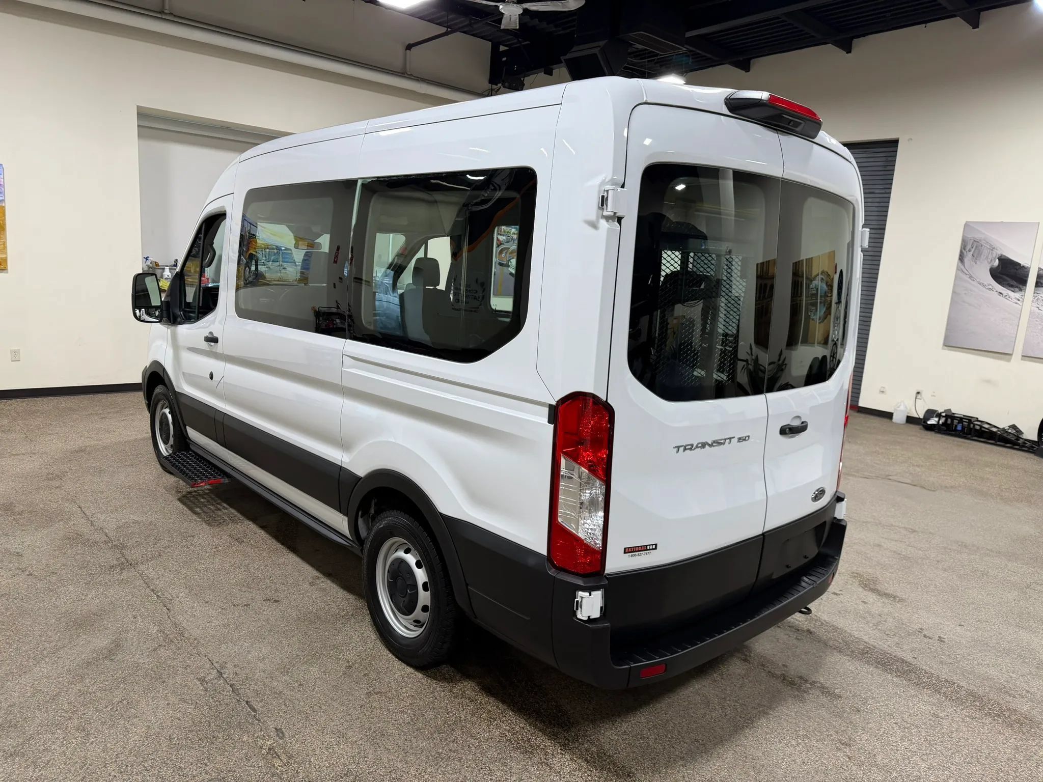 Used 2020 Ford Transit 150 Medium Roof RWD image 20