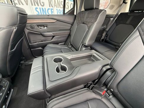 New 2026 Honda Pilot Elite image 32