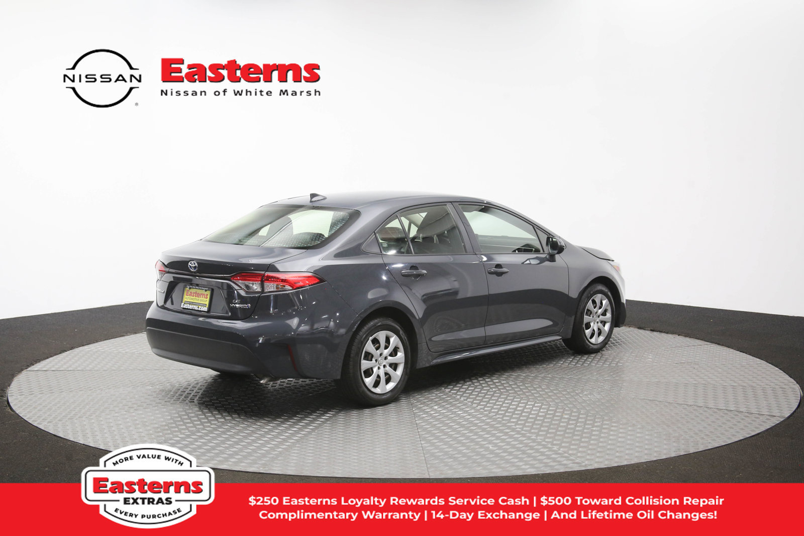 Used 2023 Toyota Corolla LE w/ Carpet Mat Package (TMS) FWD image 74