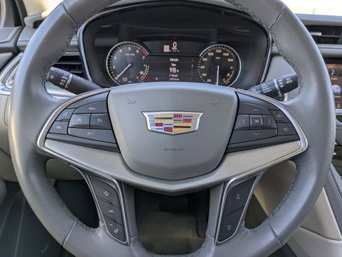 Certified 2023 Cadillac XT5 Premium Luxury w/ LPO, Premium Carpet Package image 25