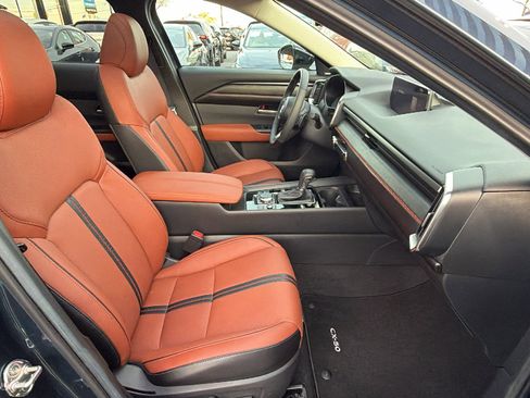 Certified 2025 MAZDA CX-50 2.5 Turbo w/ Premium Plus Pkg image 38