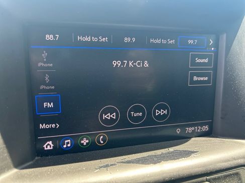 Used 2020 GMC Terrain SLE w/ Driver Convenience Package AWD/4WD image 19
