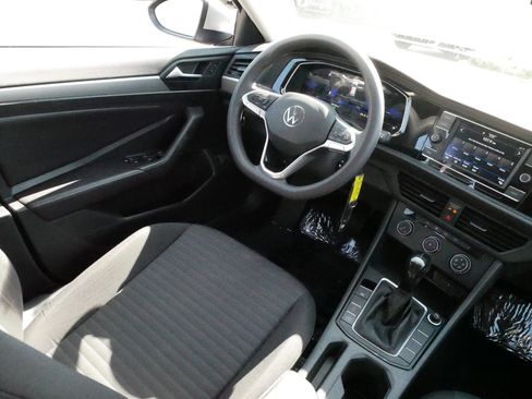 Certified 2023 Volkswagen Jetta S FWD image 9