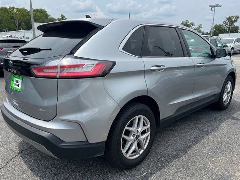 Used 2024 Ford Edge SEL AWD/4WD image 3