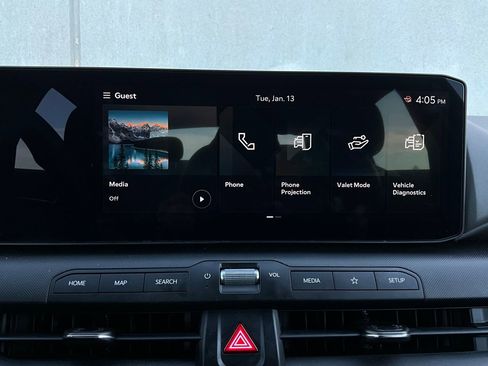 Used 2025 Kia K4 LXS image 29