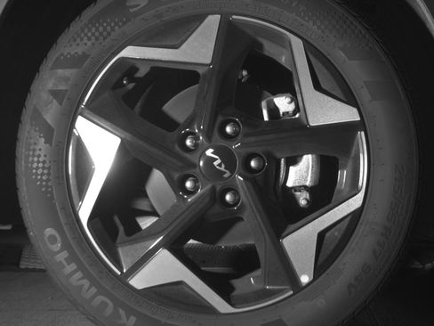 Used 2025 Kia Seltos S image 13