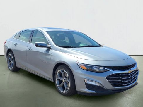 Used 2024 Chevrolet Malibu LT FWD image 8