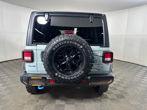 Used 2023 Jeep Wrangler Unlimited w/ Cold Weather Group image 4