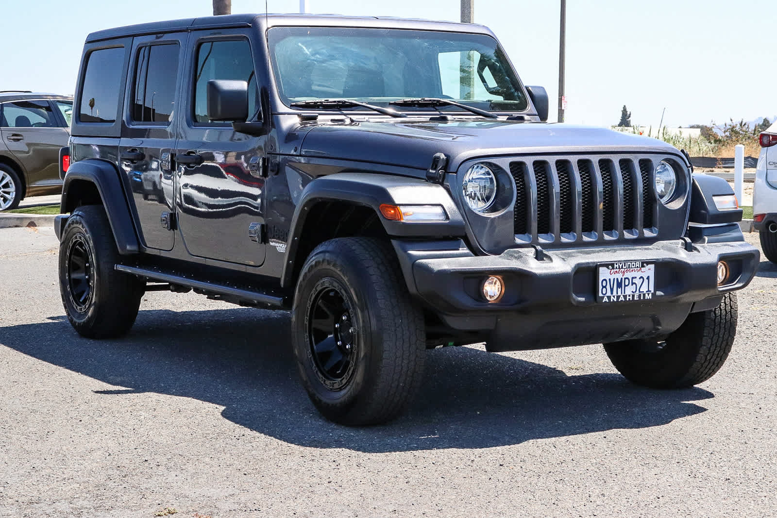 Used 2021 Jeep Wrangler Unlimited Sport AWD/4WD image 3