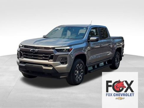 Used 2023 Chevrolet Colorado LT w/ LT Convenience Package III AWD/4WD image 1