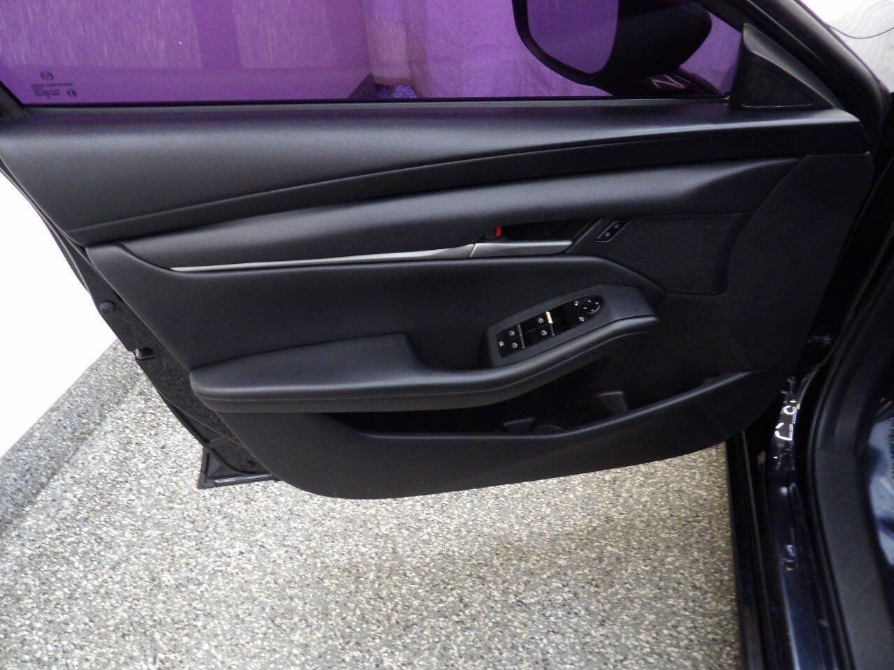 Used 2020 MAZDA MAZDA3 Sedan w/ Select Package FWD image 7