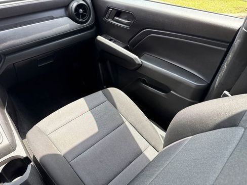 Used 2023 Chevrolet Colorado W/T RWD image 15