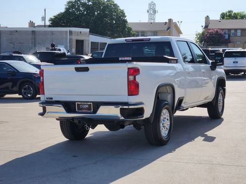 Used 2024 Chevrolet Silverado 2500 LT w/ Convenience Package RWD image 14
