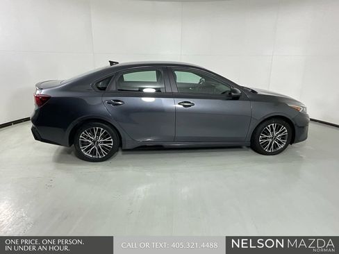 Used 2024 Kia Forte GT-Line image 8