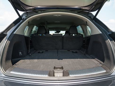 Used 2020 Acura MDX SH-AWD image 42