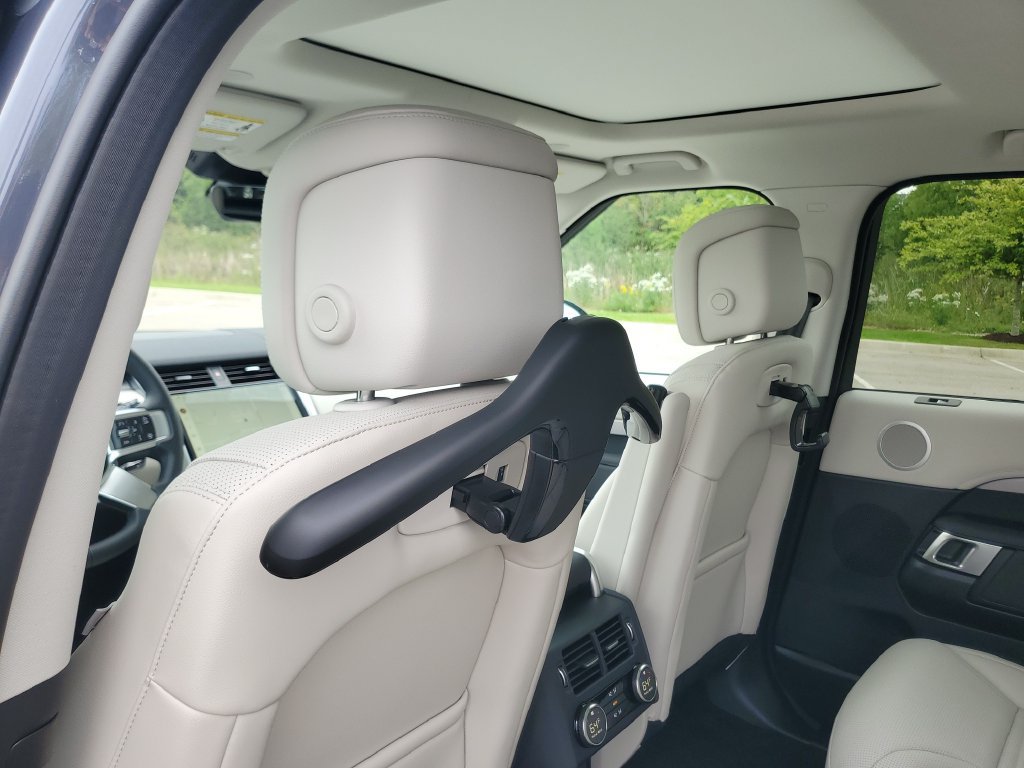 New 2026 Land Rover Discovery Dynamic SE AWD/4WD image 27