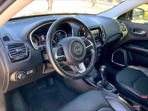 Used 2020 Jeep Compass Limited AWD/4WD image 31