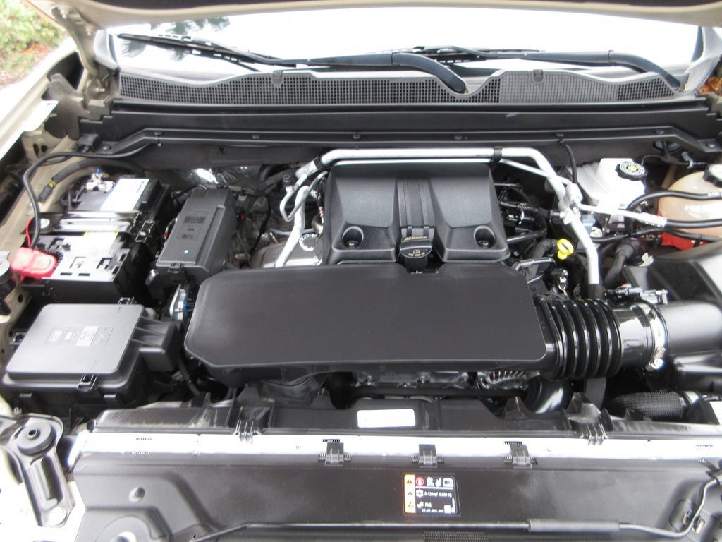 Used 2024 GMC Canyon AT4X AWD/4WD image 31