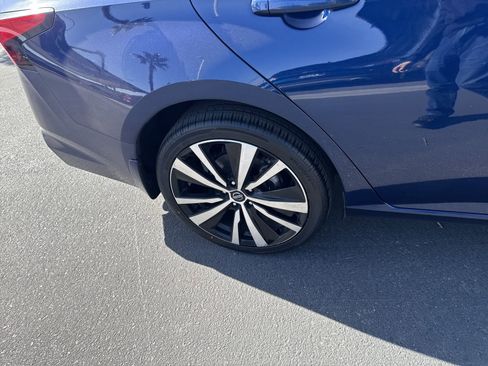 Used 2021 Nissan Altima 2.5 SR w/ SR Premium Package image 22