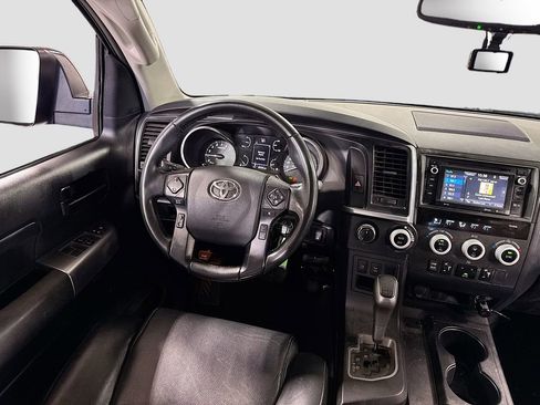 Used 2019 Toyota Sequoia TRD Sport w/ TRD Sport Premium Package AWD/4WD image 16