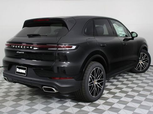 New 2026 Porsche Cayenne image 7