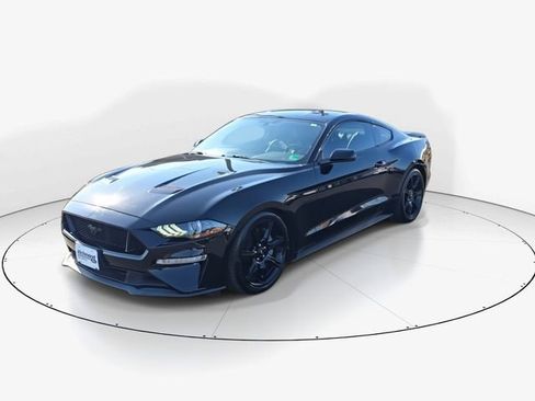 Certified 2019 Ford Mustang GT Premium w/ Black Accent Package RWD image 5