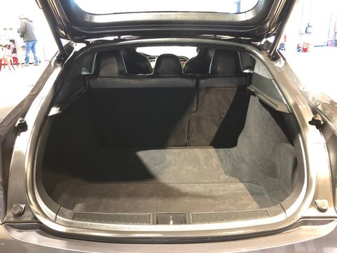 Used 2018 Tesla Model S 100D image 12