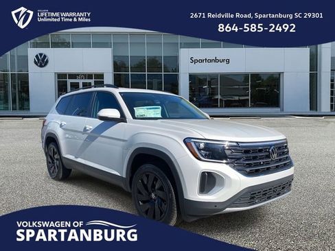 New 2026 Volkswagen Atlas SE image 1