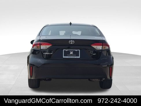 Used 2025 Toyota Corolla LE FWD image 7