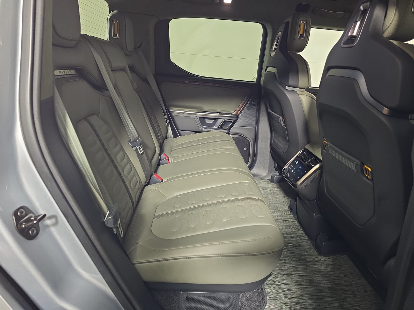 Used 2023 Rivian R1T Adventure Quad AWD/4WD image 22