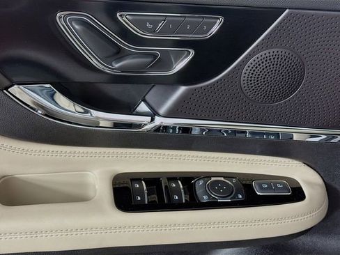 New 2026 Lincoln Corsair Premiere image 18