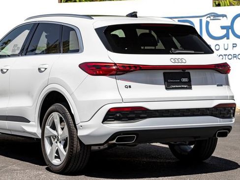 Certified 2025 Audi Q5 Premium w/ Premium Plus AWD/4WD image 10