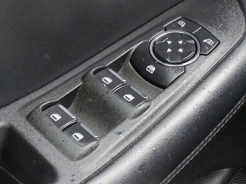 Certified 2023 Ford Edge SEL image 29