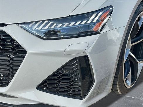 Used 2025 Audi RS 6 performance image 15