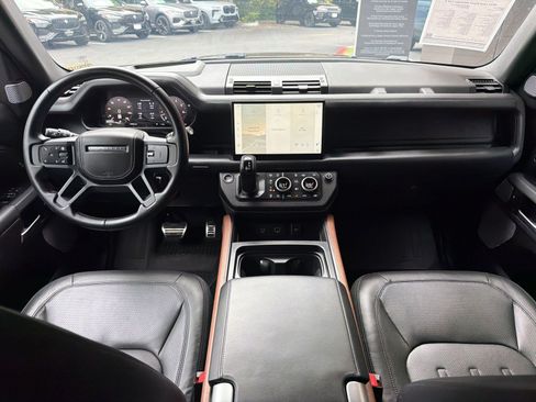 Used 2024 Land Rover Defender 130 X AWD/4WD image 16