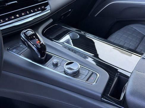 Used 2024 Cadillac Escalade V image 22