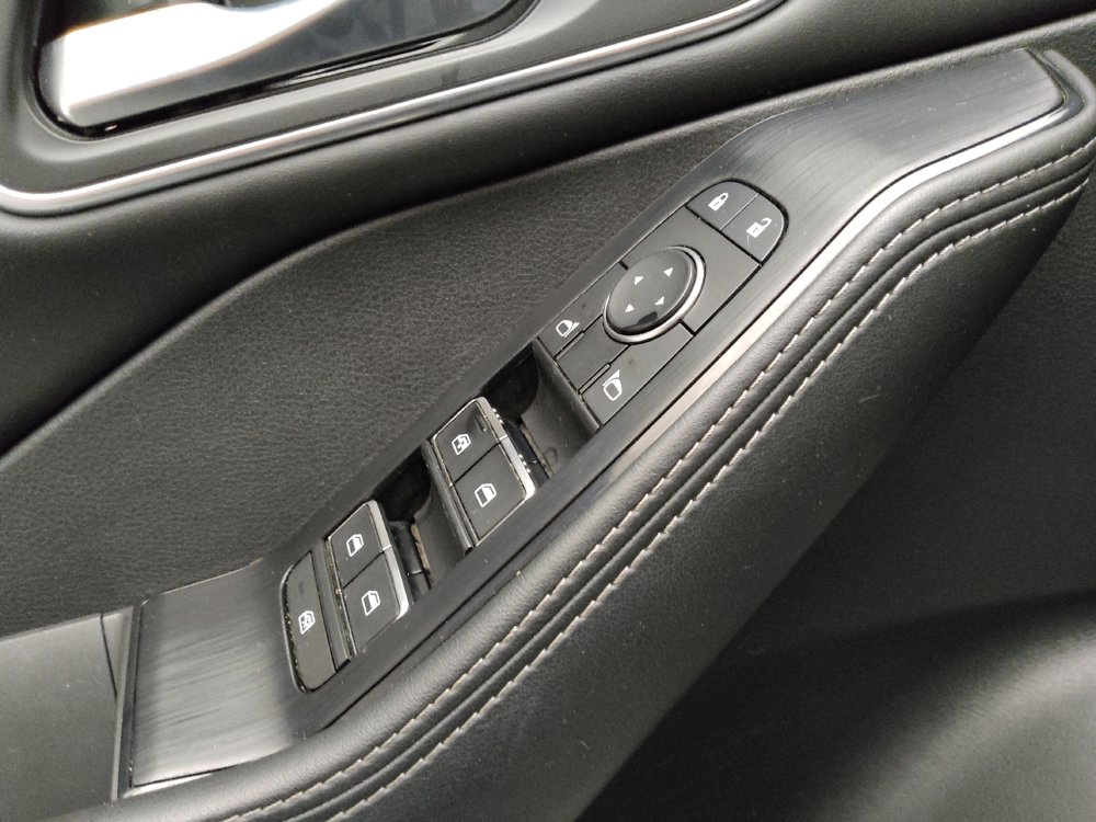 Used 2021 Nissan Rogue SL AWD/4WD image 27