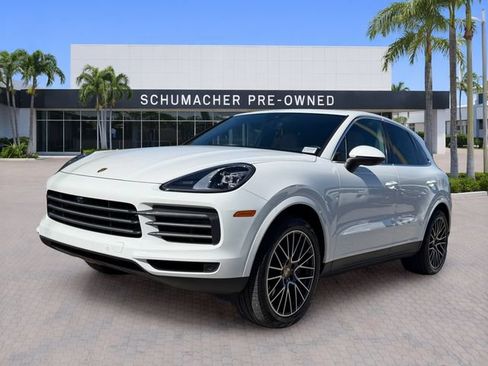 Used 2021 Porsche Cayenne AWD/4WD image 3