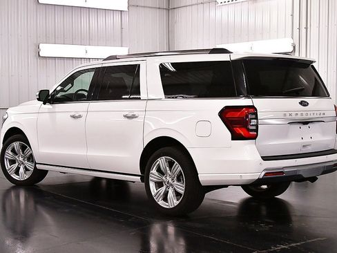 Used 2024 Ford Expedition Max Platinum image 5