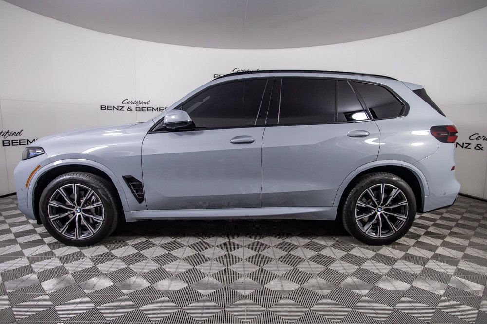 Used 2025 BMW X5 sDrive40i w/ M Sport Package RWD image 10