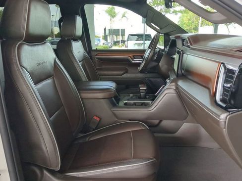 Used 2023 GMC Sierra 1500 Denali w/ Denali Reserve Package image 32