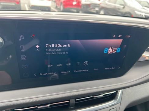 Used 2025 Buick Envista Preferred w/ Convenience II Package FWD image 21