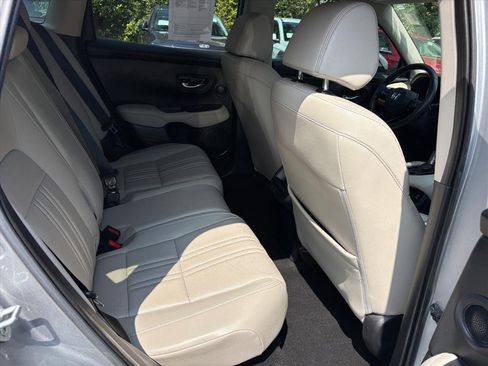 Used 2024 Honda HR-V EX-L image 18
