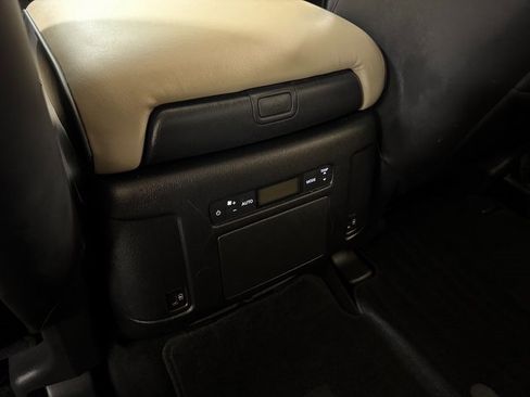 Used 2024 INFINITI QX80 Premium Select w/ Cargo Package image 22