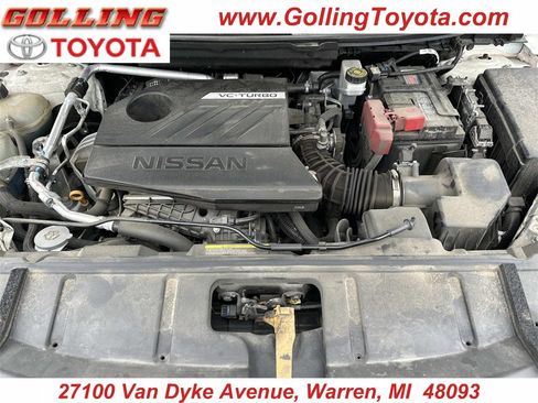 Used 2023 Nissan Rogue S image 11