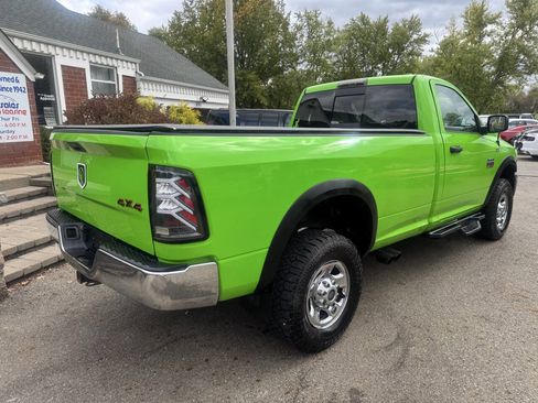 Used 2012 RAM 2500 ST w/ Chrome Appearance Group image 7