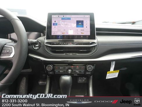 New 2025 Jeep Compass Limited w/ High Altitude Package image 14