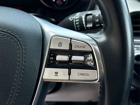 Used 2022 Kia Telluride S image 24