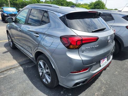 Used 2023 Buick Encore GX Select w/ Sport Touring Package AWD/4WD image 4