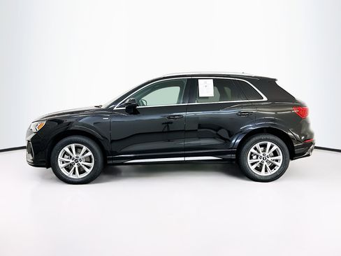 Used 2022 Audi Q3 2.0T Premium Plus w/ Premium Plus Package image 4